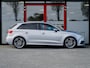 Audi A3 Sportback 1.0 TFSI Sport Pro S Line | Navigatie | Stoelverwarming | Climate Control | Cruise Control | 3x S-Line | Metallic Lak | Privacy Glas | Parkeersensoren | LED Koplampen | Lichtmetalen Velgen |