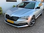 Skoda Superb Combi 1.5 TSI Greentech ACT 150pk DSG-7 Sportline Business/ Trekhaak afneembaar/ Comfort Pack/ Stoelverwarming V + A/ Adaptieve cruise/ Travel assist/ NAP