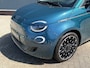 Fiat 500e La Prima 42 kWh *schuifdak *camera *leder *1e eig