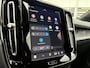 Volvo EX40 Single Motor Extended Range Business Ed. 82 kWh | Adaptieve Cruise Control | Harman Kardon Audio | Stoelverwarming | Verwarmd stuurwiel | 19" lichtmetalen velgen | All-seasonbanden | Parkeersensoren voor + achter | Parkeercamera | Extra getint glas |