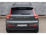 Volvo EX40 Single Motor Extended Range Business Ed. 82 kWh | Adaptieve Cruise Control | Harman Kardon Audio | Stoelverwarming | Verwarmd stuurwiel | 19" lichtmetalen velgen | All-seasonbanden | Parkeersensoren voor + achter | Parkeercamera | Extra getint glas |