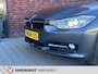 BMW 3-Serie 320i Executive Automaat ParkeerSensoren/LED/Clima/Airco/Cruise/Trekhaak/Bluetooth