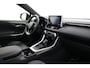 Toyota RAV4 2.5 Hybrid 2WD Bi-Tone | Trekhaak | Leder | Apple Carplay / Android Auto | Stoelverwarming | Adaptive Cruise | Clima | Parkeersensoren voor/achter | 18 inch