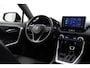 Toyota RAV4 2.5 Hybrid 2WD Bi-Tone | Trekhaak | Leder | Apple Carplay / Android Auto | Stoelverwarming | Adaptive Cruise | Clima | Parkeersensoren voor/achter | 18 inch