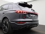 Audi Q6 e-tron SQ6 quattro 100 kWh 490 PK l Adaptive cruise control l Adaptieve S-luchtvering l Bang & Olufsen 3D l Elektrisch instel. voorstoelen l Glazen panoramadak l Climate control l Geheugen best.stoel l Stuurverwarming l 360 graden camera l Stoelverwarming voor en achter l Elektrisch verstelbaar stuur l Trekhaak l Alarm klasse III