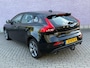 Volvo V40 2.0 T3 Nordic+ | Trekhaak | Navigatie | Stoelverwarming | LED Koplampen | Parkeersensoren | Parkeerverwarming | Bluetooth | Lichtmetalen Velgen 17 inch