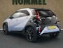 Toyota Aygo X 1.0 VVT-i MT JBL - ORIGINEEL NEDERLANDSE AUTO - AFKOMSTIG VAN 1E EIGENAAR - NAVIGATIE - JBL AUDIO - VOORSTOELEN VERWARMD - CAMERA - ADAPTIEVE CRUISE CONTROL - TWO TONE LAK - DONKER GETINTE RAMEN ACHTER - PARKEERSENSOREN VOOR/ ACHTER - MISTLAMPEN VOOR - CLIMATE CONTROL