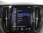 Volvo XC60 2.0 B5 Momentum Exclusive | Panoramadak | Elektrisch verstelbare Comfortstoelen + Geheugen | Navigatie | 360 Camera | DAB | Apple CarPlay/Android Auto | LED | Adaptieve Cruise Control | Ele. kofferdeksel | Harman/Kardon | Ele.wegklapbare trekhaak |