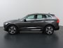 Volvo XC60 2.0 B5 Momentum Exclusive | Panoramadak | Elektrisch verstelbare Comfortstoelen + Geheugen | Navigatie | 360 Camera | DAB | Apple CarPlay/Android Auto | LED | Adaptieve Cruise Control | Ele. kofferdeksel | Harman/Kardon | Ele.wegklapbare trekhaak |
