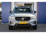 Volvo XC40 2.0 B3 Ultimate Dark | Pano | Harman/Kardon | 360 camera | Leer | Cruise adaptief | Elektrisch verstelb. bestuurdersstoel met geheugen | Apple Carplay/Android Auto | Achteruitrijcamera | Apple Carplay/Android Auto|telefoonintegratie premium | Audio installatie premium