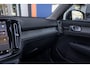Volvo XC40 2.0 B3 Ultimate Dark | Pano | Harman/Kardon | 360 camera | Leer | Cruise adaptief | Elektrisch verstelb. bestuurdersstoel met geheugen | Apple Carplay/Android Auto | Achteruitrijcamera | Apple Carplay/Android Auto|telefoonintegratie premium | Audio installatie premium