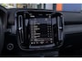 Volvo XC40 2.0 B3 Ultimate Dark | Pano | Harman/Kardon | 360 camera | Leer | Cruise adaptief | Elektrisch verstelb. bestuurdersstoel met geheugen | Apple Carplay/Android Auto | Achteruitrijcamera | Apple Carplay/Android Auto|telefoonintegratie premium | Audio installatie premium