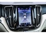 Volvo XC60 2.0 T8 Twin Engine AWD Inscription | Harman/Kardon | Power Seats | Stoelverwarming | BLIS | Volvo On Call | Sensoren voor + achter | 360 graden camera |
