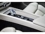 Volvo XC60 2.0 T8 Twin Engine AWD Inscription | Harman/Kardon | Power Seats | Stoelverwarming | BLIS | Volvo On Call | Sensoren voor + achter | 360 graden camera |