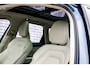 Volvo XC60 2.0 T8 Twin Engine AWD Inscription | Harman/Kardon | Power Seats | Stoelverwarming | BLIS | Volvo On Call | Sensoren voor + achter | 360 graden camera |