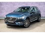 Volvo XC60 2.0 T8 Twin Engine AWD Inscription | Harman/Kardon | Power Seats | Stoelverwarming | BLIS | Volvo On Call | Sensoren voor + achter | 360 graden camera |
