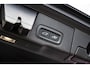 Volvo XC60 2.0 T8 Twin Engine AWD Inscription | Harman/Kardon | Power Seats | Stoelverwarming | BLIS | Volvo On Call | Sensoren voor + achter | 360 graden camera |