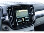 Volvo XC40 T5 Recharge R-Design | Navigatie | Stoel-/Stuurverwarming | Dodehoekdetectie | Panoramadak | Adaptieve Cruise Control | High Performance Audio | Camera | LED Koplampen | Park Assist | Volvo On Call | 19" LM