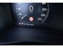 Volvo XC40 T5 Recharge R-Design | Navigatie | Stoel-/Stuurverwarming | Dodehoekdetectie | Panoramadak | Adaptieve Cruise Control | High Performance Audio | Camera | LED Koplampen | Park Assist | Volvo On Call | 19" LM