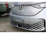 Volkswagen ID. Buzz Cargo ID.Buzz Cargo Bulli Edition 79kWh 250kW / 340PK 4Motion | App-Connect draadloos | Hoge scheidingswand met vaste ruit en doorlaadfunctie incl dimmende binnenspiegel | Koplampverlichting LED Matrix ('IQ.Light')