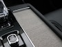 Volvo XC90 T8 PLUG-IN HYBRID ULTRA DARK *NIEUW MODEL* 22INCH B&W LUCHTVERIN