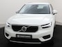 Volvo XC40 T2 AUT(8) MOMENTUM BUSINESS NAVI BLUETOOTH PARK ASSIST