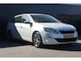 Peugeot 308 SW 1.2 PureTech Blue Lease | Incl. 12 maanden garantie | Nieuwe distributie | Navigatie | Bluetooth | Cruise control | Climate control | Airco |