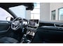 Volkswagen T-Roc 1.0 TSI R-Line | Navigatie | Achteruitrijcamera | Stoelverwarming