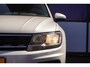 Volkswagen Tiguan 1.4 TSI Connected Series / Panorama / Stoelverwarm. / Navi / ACC / ECC /Elek-klep+trekhaak = PARELMOER WIT !!