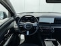Hyundai Tucson 1.6 T-GDI HEV Comfort Smart Automaat / 3-zone airco / Stoel en Stuur verwarming / 19" LM / Navigatie / Head up Display /