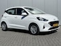 Hyundai i10 1.0 Comfort Smart / Origineel Nederlands / 1e Eigenaar / Dealer Onderhouden / Navigatie / Apple CarPlay & Android Auto / Airco / Achteruitrijcamera / Cruise Control /