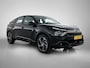 Citroën E-C4 EV Plus 50 kWh 136pk | Navigatie | Achteruitrijcamera | Climate Control | Cruise Control | Parkeersensoren | Comfortstoelen Kunstleder/Stof | Armsteun | Apple Carplay / Android Auto | DAB+ radio | Bluetooth | Led koplampen | Adaptief demping systeem | Digitaal instrumentenpaneel | 18" lichtmetalen velgen |