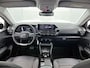 Citroën E-C4 EV Plus 50 kWh 136pk | Navigatie | Achteruitrijcamera | Climate Control | Cruise Control | Parkeersensoren | Comfortstoelen Kunstleder/Stof | Armsteun | Apple Carplay / Android Auto | DAB+ radio | Bluetooth | Led koplampen | Adaptief demping systeem | Digitaal instrumentenpaneel | 18" lichtmetalen velgen |