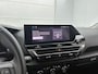 Citroën E-C4 EV Plus 50 kWh 136pk | Navigatie | Achteruitrijcamera | Climate Control | Cruise Control | Parkeersensoren | Comfortstoelen Kunstleder/Stof | Armsteun | Apple Carplay / Android Auto | DAB+ radio | Bluetooth | Led koplampen | Adaptief demping systeem | Digitaal instrumentenpaneel | 18" lichtmetalen velgen |