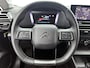 Citroën E-C4 EV Plus 50 kWh 136pk | Navigatie | Achteruitrijcamera | Climate Control | Cruise Control | Parkeersensoren | Comfortstoelen Kunstleder/Stof | Armsteun | Apple Carplay / Android Auto | DAB+ radio | Bluetooth | Led koplampen | Adaptief demping systeem | Digitaal instrumentenpaneel | 18" lichtmetalen velgen |
