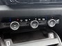 Citroën E-C4 EV Plus 50 kWh 136pk | Navigatie | Achteruitrijcamera | Climate Control | Cruise Control | Parkeersensoren | Comfortstoelen Kunstleder/Stof | Armsteun | Apple Carplay / Android Auto | DAB+ radio | Bluetooth | Led koplampen | Adaptief demping systeem | Digitaal instrumentenpaneel | 18" lichtmetalen velgen |