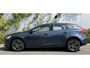 Volvo V40 1.5 T2 Polar+ | Navigatie | Stoelverwarming | Bluetooth | LED Koplampen | Parkeersensoren | Cruise Control | Lichtmetalen Velgen 16 inch