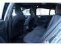 Volvo EC40 Single Motor Extended Range Plus 82 kWh Panoramadak | Adaptieve cruise control | Premium audio by Harman Kardon | Verwarmbare voorstoelen&stuurwiel | 360 graden camera | Keyless | Warmtepomp | Apple carplay/Android auto