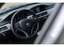 BMW 3-Serie 318i Corporate Lease Luxury Line NAVI LEER ORIGINEEL NL AUTO