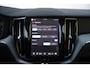 Volvo XC60 T6 Plug-in hybrid AWD Plus Dark | Panoramisch Schuif-/Kanteldak | Adaptive Cruise & Pilot Assist | Verwarmbare voorstoelen + achterbank | 360 Camera | Apple carplay/Android auto | Verwarmbaar stuurwiel | Wegklapbare Trekhaak |