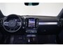 Volvo XC40 B3 Plus Black Edition - Panorama/schuifdak - IntelliSafe Assist & Surround - 360º Camera - Harman/Kardon audio - Verwarmde voorstoelen & stuur - Parkeersensoren voor & achter - Elektr. bedienb. voorstoelen met geheugen links - Draadloze tel. lader - Extra getint glas - 20' LMV