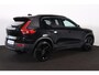 Volvo XC40 B3 Plus Black Edition - Panorama/schuifdak - IntelliSafe Assist & Surround - 360º Camera - Harman/Kardon audio - Verwarmde voorstoelen & stuur - Parkeersensoren voor & achter - Elektr. bedienb. voorstoelen met geheugen links - Draadloze tel. lader - Extra getint glas - 20' LMV