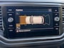 Volkswagen T-Roc 1.0 TSI Style Navigatiesysteem | Achteruitrijcamera | 17 inch velgen | Climate control | Cruise control adaptief | Afwijkende dakkleur | DAB ontvanger | Apple Carplay/Android Auto | Getint glas | Parkeersensoren voor en achter