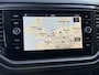 Volkswagen T-Roc 1.0 TSI Style Navigatiesysteem | Achteruitrijcamera | 17 inch velgen | Climate control | Cruise control adaptief | Afwijkende dakkleur | DAB ontvanger | Apple Carplay/Android Auto | Getint glas | Parkeersensoren voor en achter