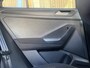 Volkswagen T-Roc 1.0 TSI Style Navigatiesysteem | Achteruitrijcamera | 17 inch velgen | Climate control | Cruise control adaptief | Afwijkende dakkleur | DAB ontvanger | Apple Carplay/Android Auto | Getint glas | Parkeersensoren voor en achter