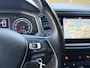 Volkswagen T-Roc 1.0 TSI Style Navigatiesysteem | Achteruitrijcamera | 17 inch velgen | Climate control | Cruise control adaptief | Afwijkende dakkleur | DAB ontvanger | Apple Carplay/Android Auto | Getint glas | Parkeersensoren voor en achter