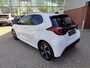 Toyota Yaris 1.5 Hybrid 115 DYNAMIC VOORRAAD VOORDEEL! VAN €32.885 VOOR €29.900! NIEUW! STOEL/STUURVERW PARK-SENSOREN BLIND SPOT NAVI KEYLESS LM-VELGEN CAMERA APPLE/ANDROID