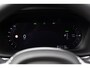 Volvo XC60 2.0 T8 Plug-in Hybrid AWD R-Design | Long Range | Luchtvering | Trekhaak | Bowers & Wilkins Audio | Lichtmetalen Velgen 22 inch | LED Koplampen Adaptief | Panorama dak | 360 Graden Camera | Head-up Display |