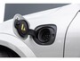Volvo XC60 2.0 T8 Plug-in Hybrid AWD R-Design | Long Range | Luchtvering | Trekhaak | Bowers & Wilkins Audio | Lichtmetalen Velgen 22 inch | LED Koplampen Adaptief | Panorama dak | 360 Graden Camera | Head-up Display |