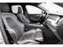 Volvo XC60 2.0 T8 Plug-in Hybrid AWD R-Design | Long Range | Luchtvering | Trekhaak | Bowers & Wilkins Audio | Lichtmetalen Velgen 22 inch | LED Koplampen Adaptief | Panorama dak | 360 Graden Camera | Head-up Display |